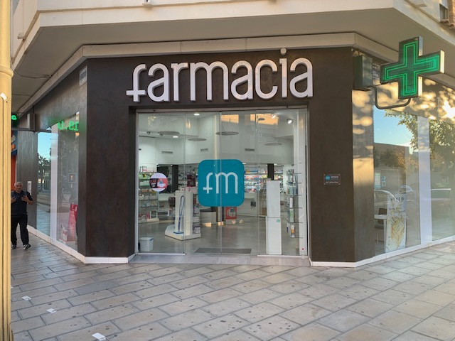 Farmacia Montoya — Del propietario