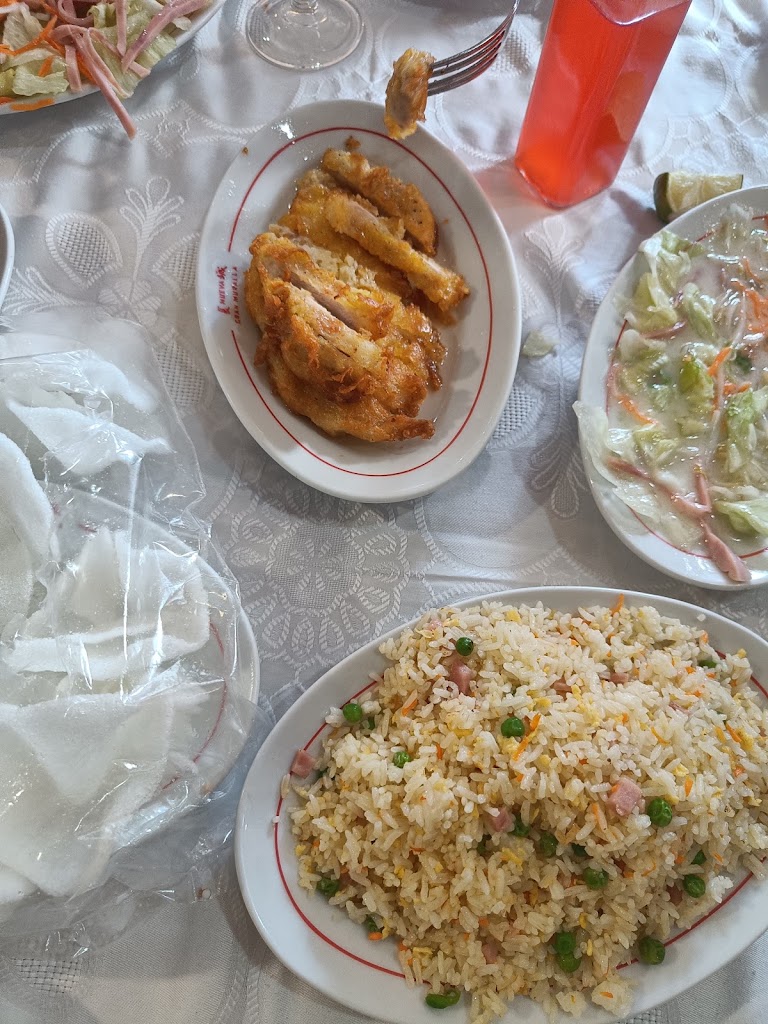 Nueva Gran Muralla — Comida y bebida
