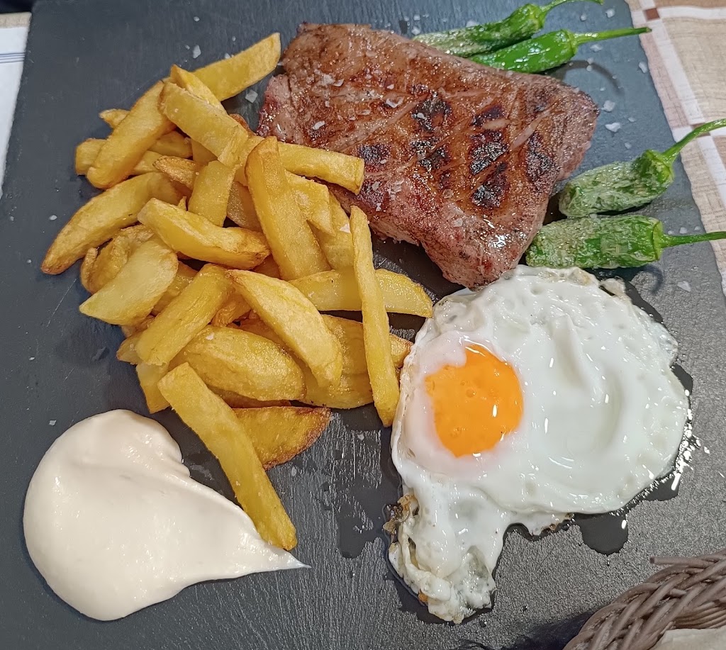 Bar Restaurante El PINTXITO — Papas fritas