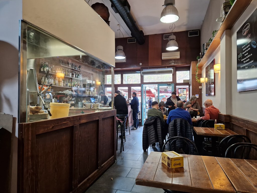 Cafeteria El Torrador — Ambiente