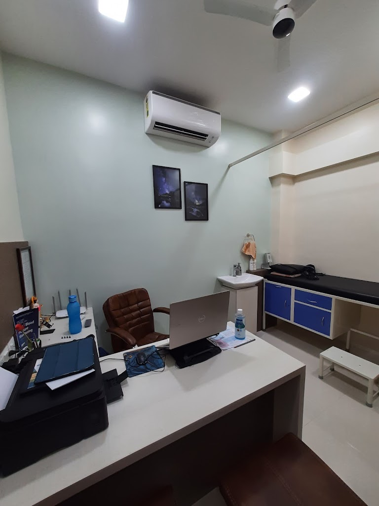 Dr. Chirayu Clinic Dr Nikhil Sathaye Saatthye