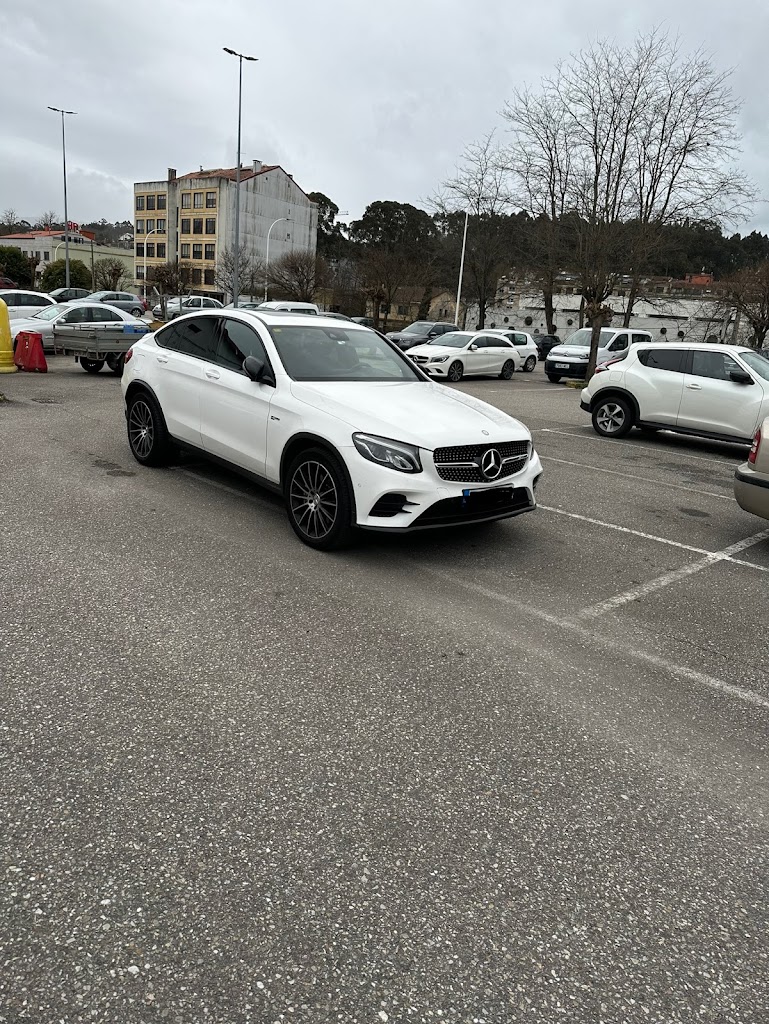 Aparcadoiro Estacion Ferrocarril