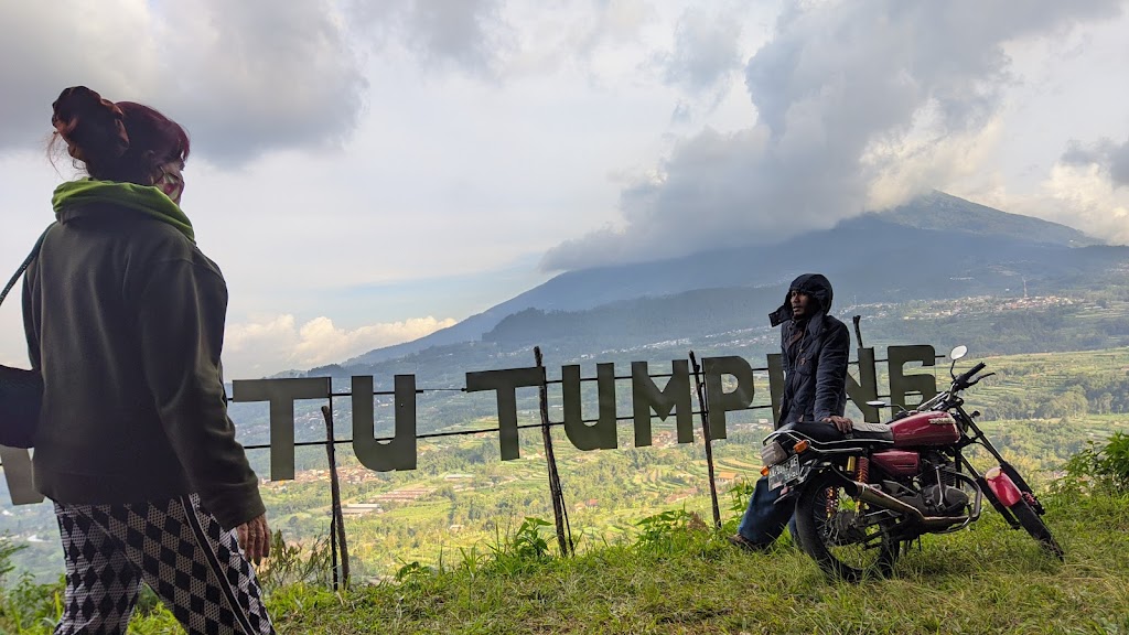 Pendakian Telomoyo Base Camp Watu Tumpeng