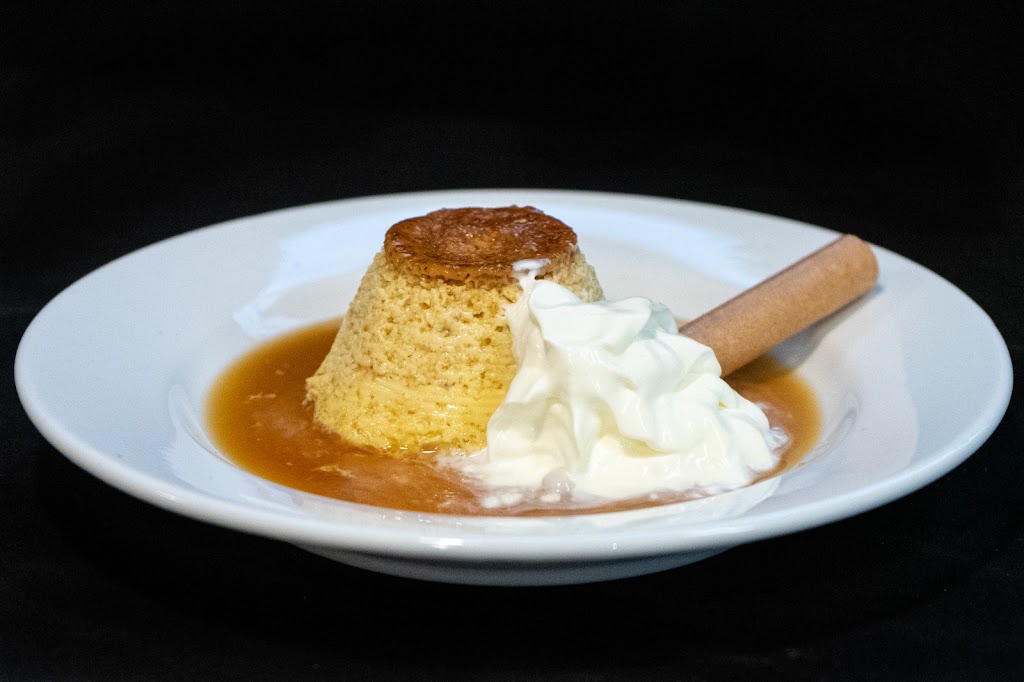 Casal Popular Boira Baixa — Comida y bebida