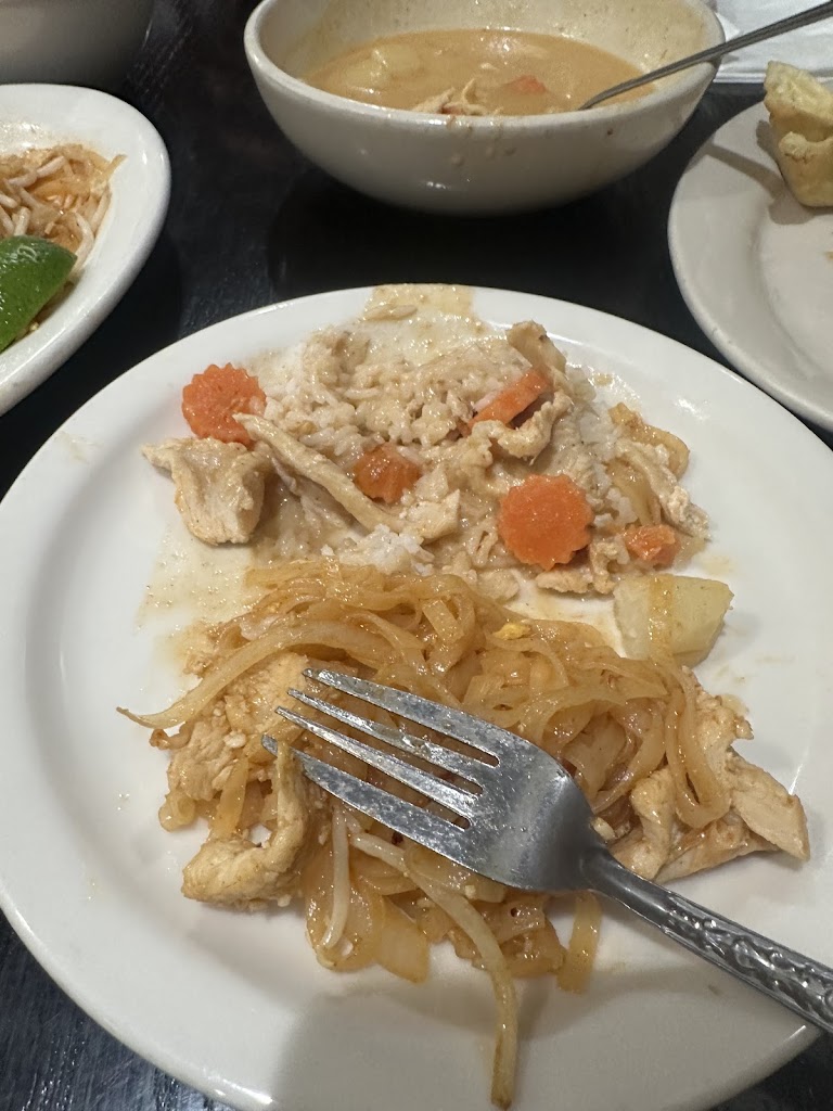 Silver Dish Thai Cuisine