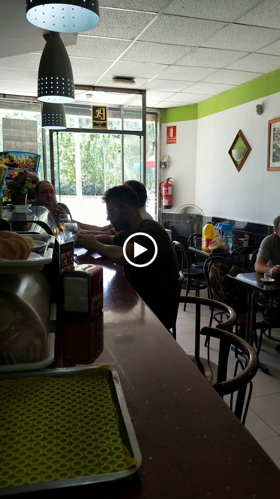 Bar Cafeteria Dos de Maig — Videos