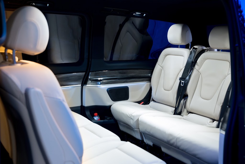 Autos America - Coches de Lujo Con Chofer — Del propietario