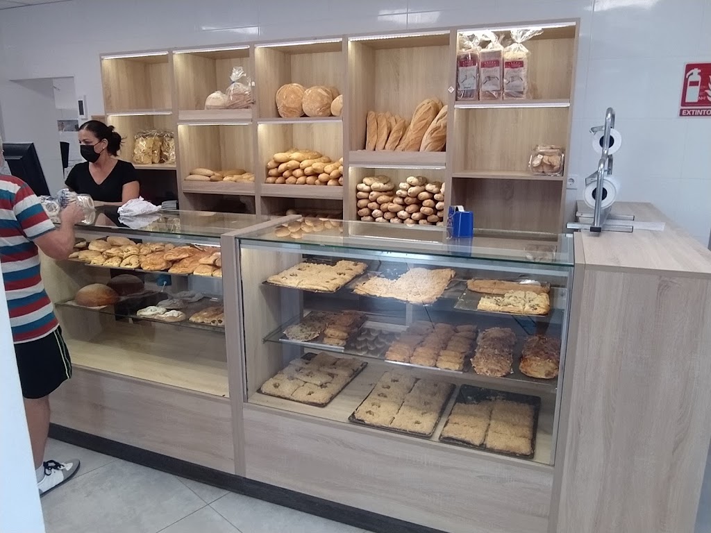 Cafeteria y panaderia el 29 — Pastel
