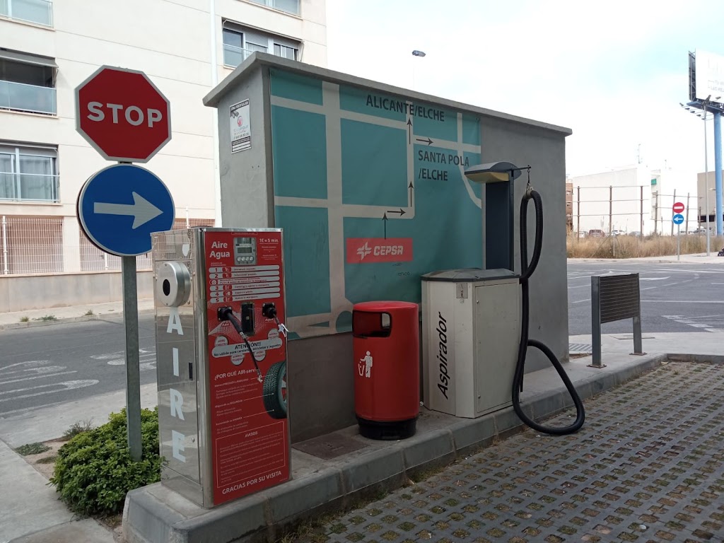Estacion de servicio Cepsa — Del propietario