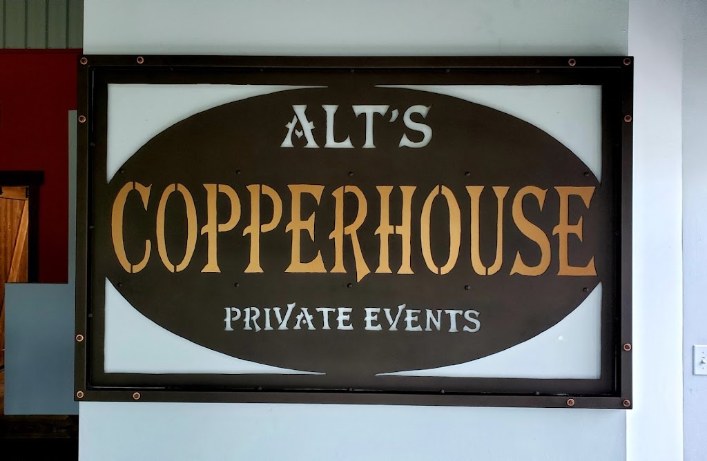 Alt S Copperhouse