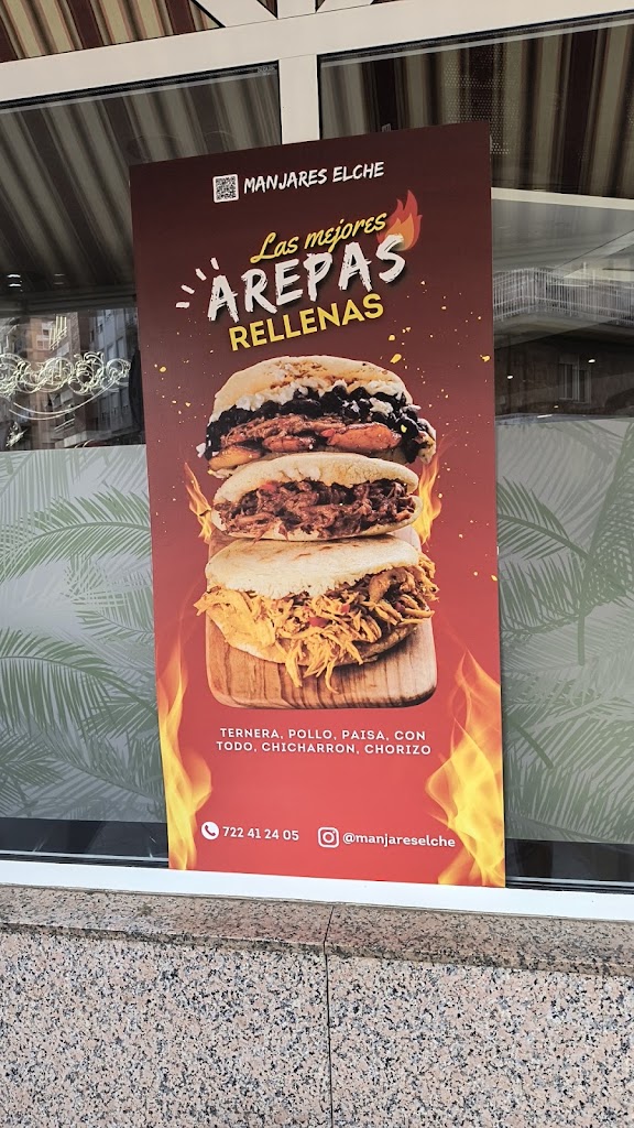 Manjares Elche Areperia — Carta