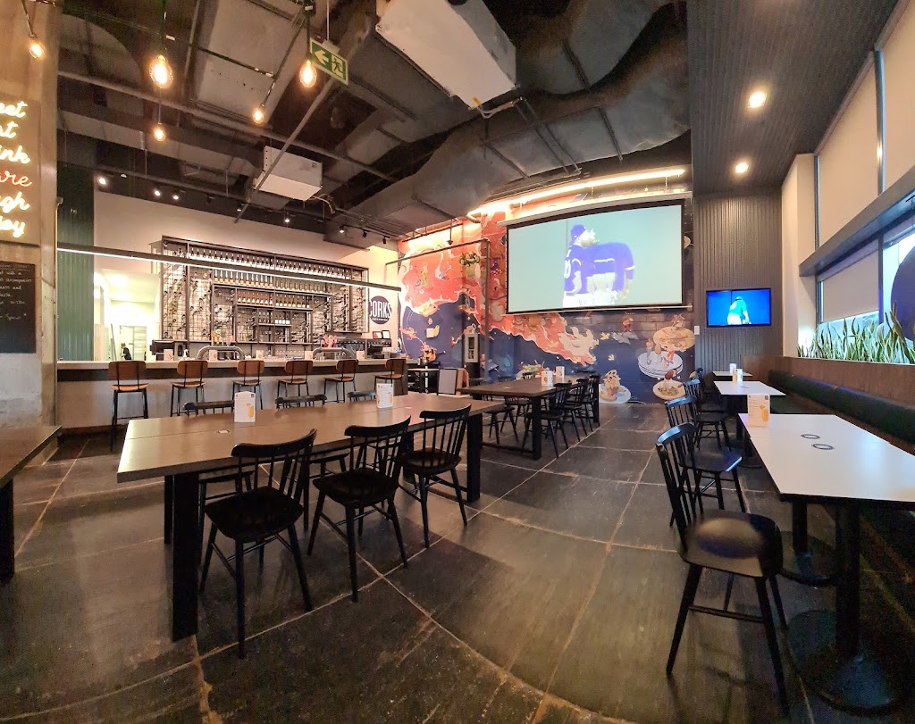 Corks Beer & Wine Bar in Toronto