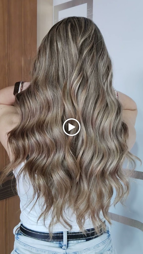 Tau9 estilistas Peluqueria Unisex — Videos