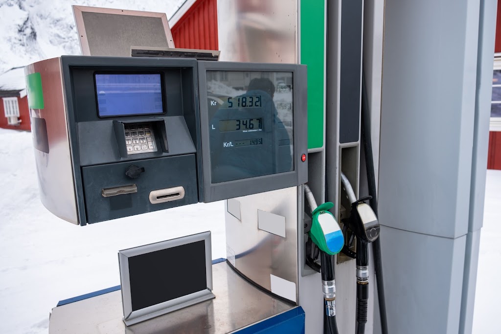 Gasolinera 24H Confortauto Getafe — Surtidor de combustible