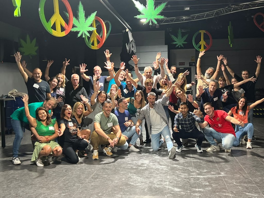 VALDEMORO BAILA - Salsa y Bachata desde cero