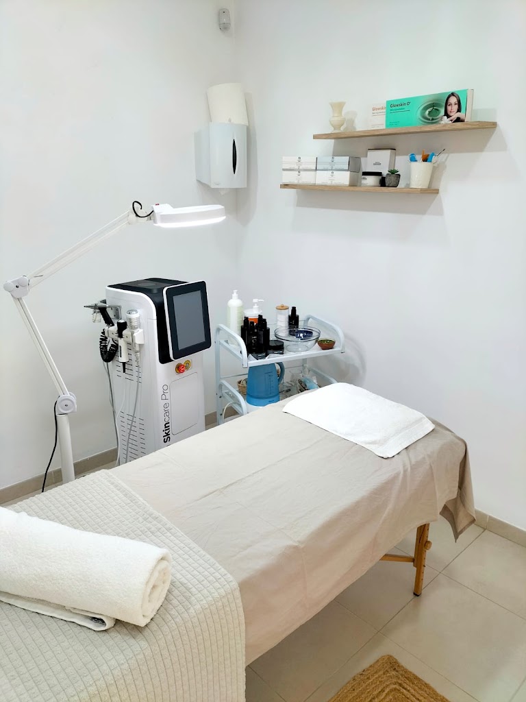 Anma , estetica natural — Del propietario