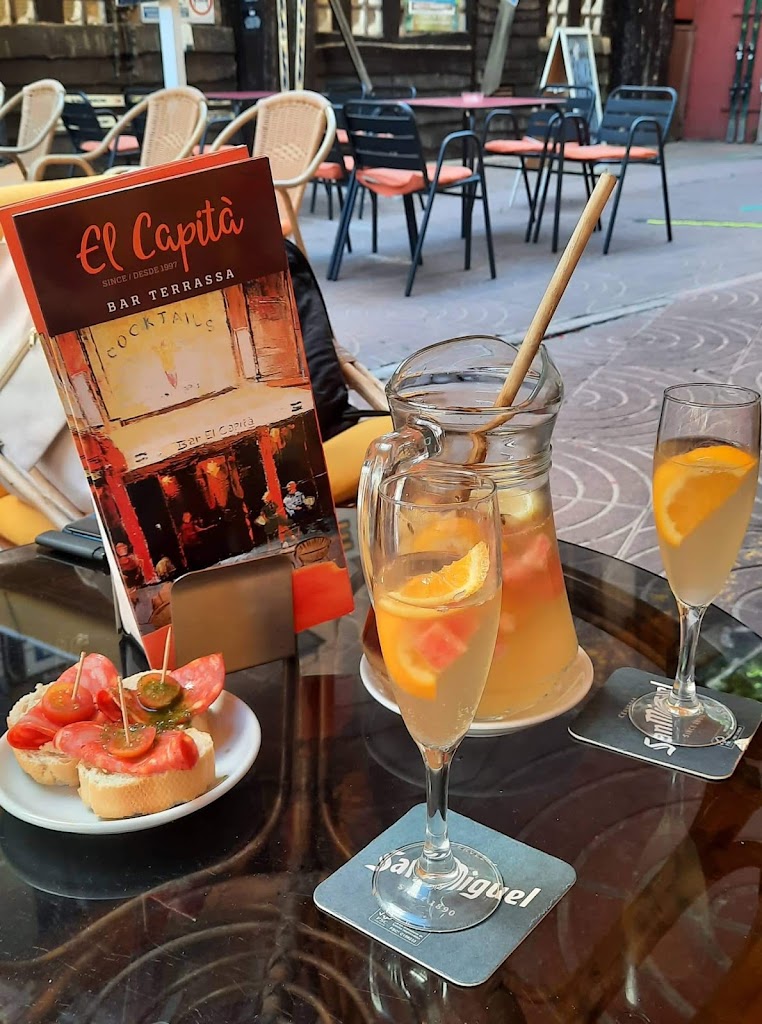 Yellow El Capita — Comida y bebida