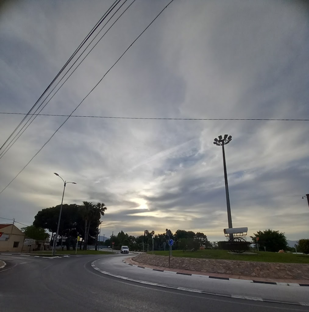 Redonda monumento carreteros de almoradi