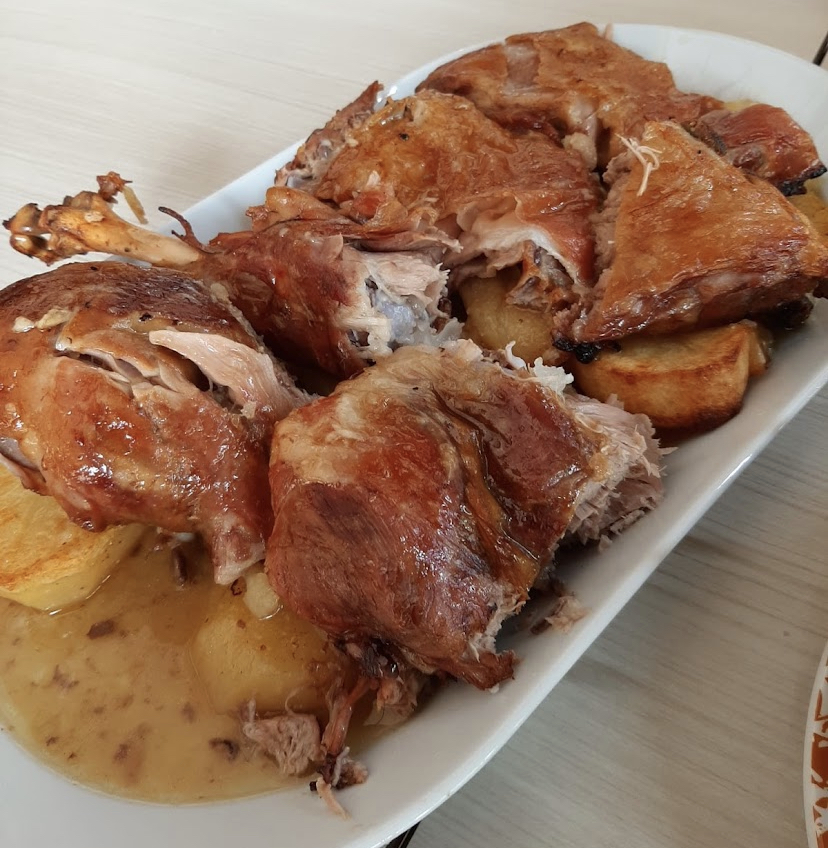 Ohana bar de tapas — Comida y bebida