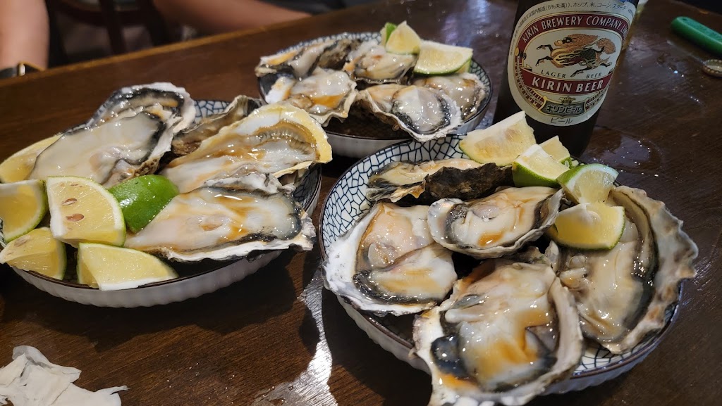 興 烤串 海鮮 鍋燒 的照片