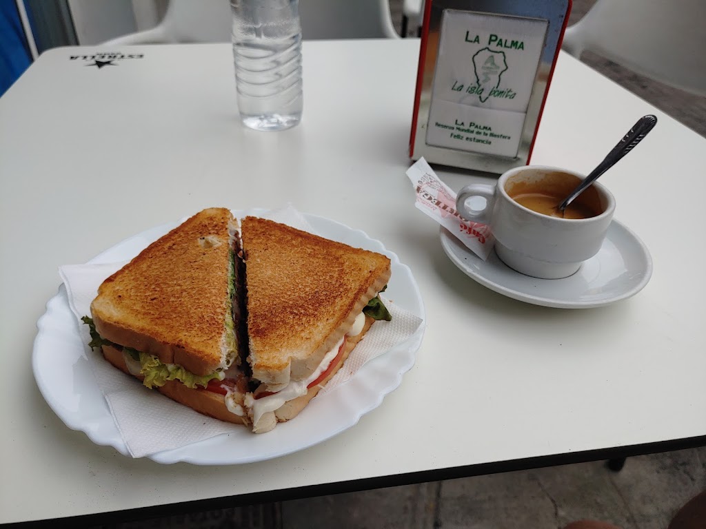 Cafeteria manpi — Cafe