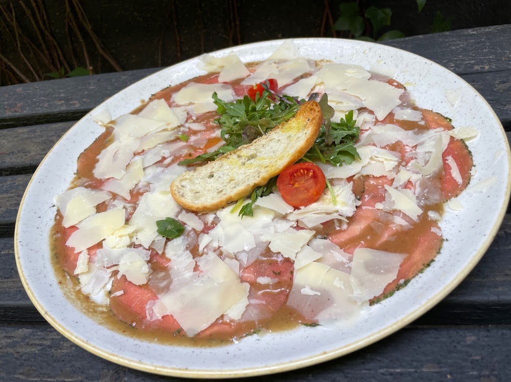 LOBBY restaurant — Comida y bebida