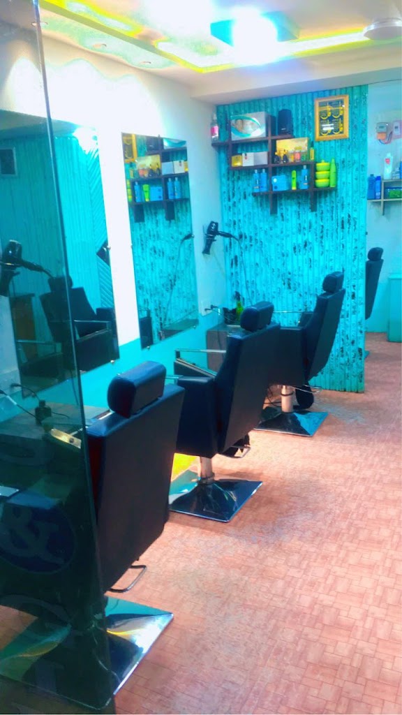 Peranight Unisex Saloon