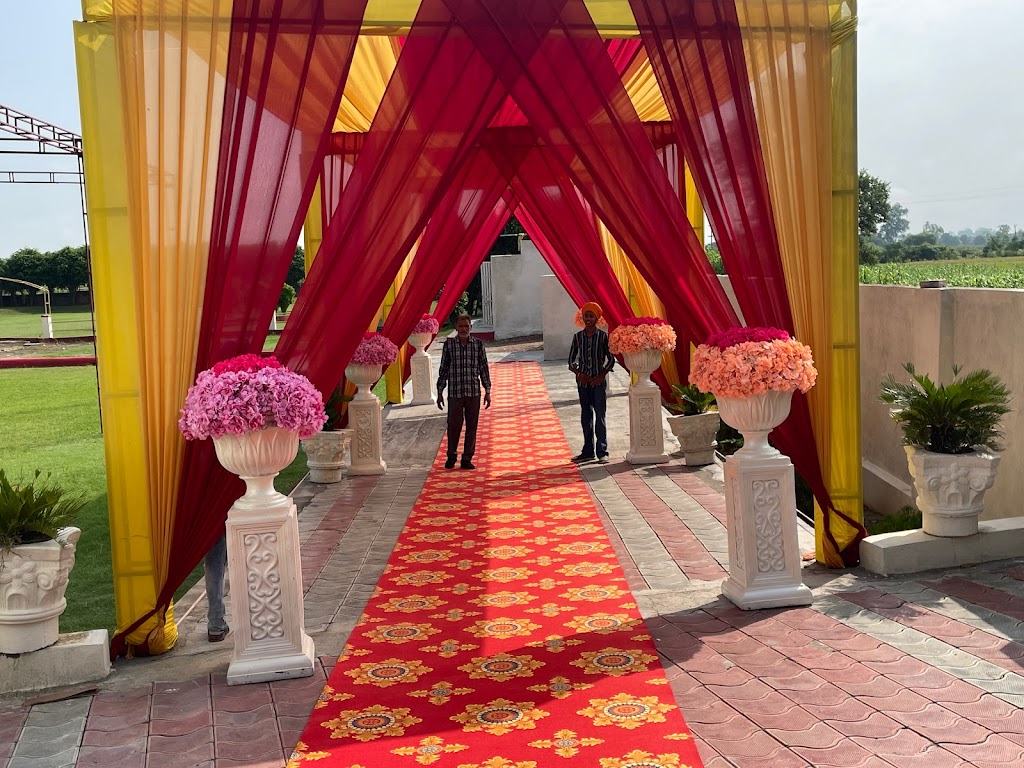 Karan Resort Majitha