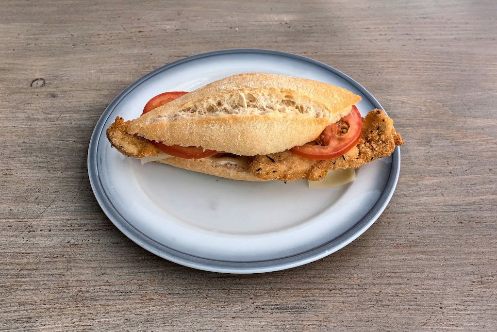 Cafe-Bar Principal — Comida y bebida