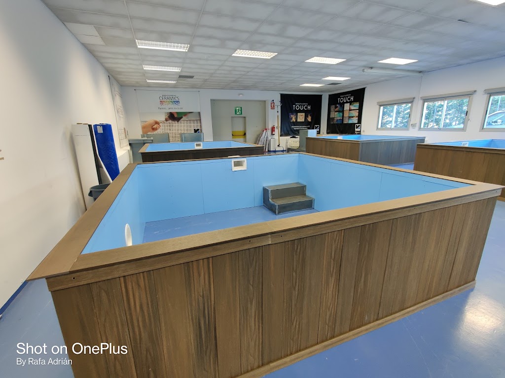 Centro de Formacion RENOLIT Iberica, s.a. (Piscinas)