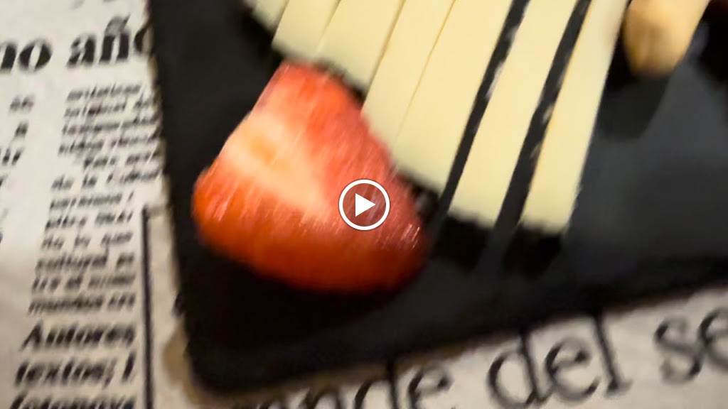 Toca Fusta Gastrobar — Videos