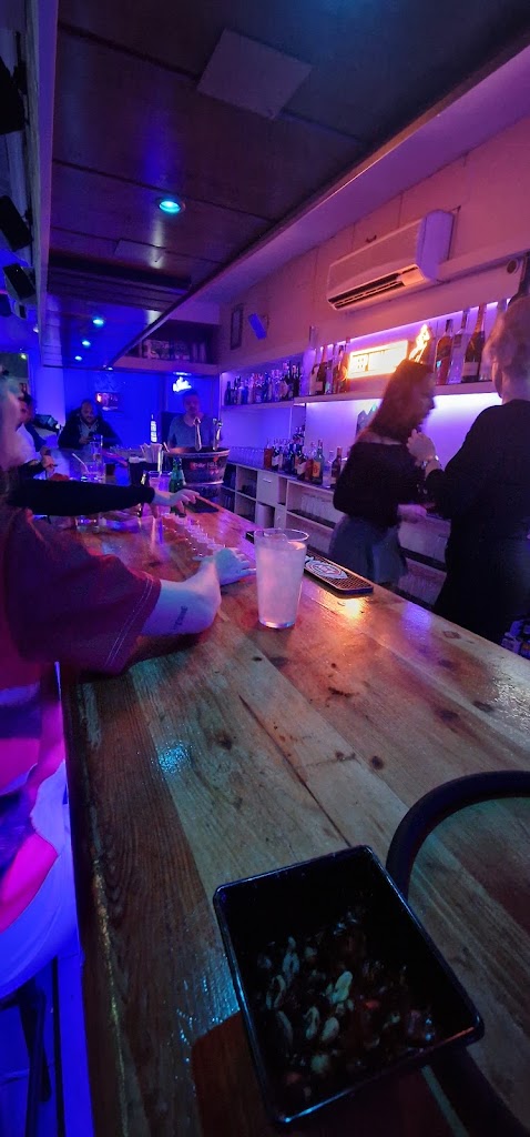 Shuwa Bar — Ambiente
