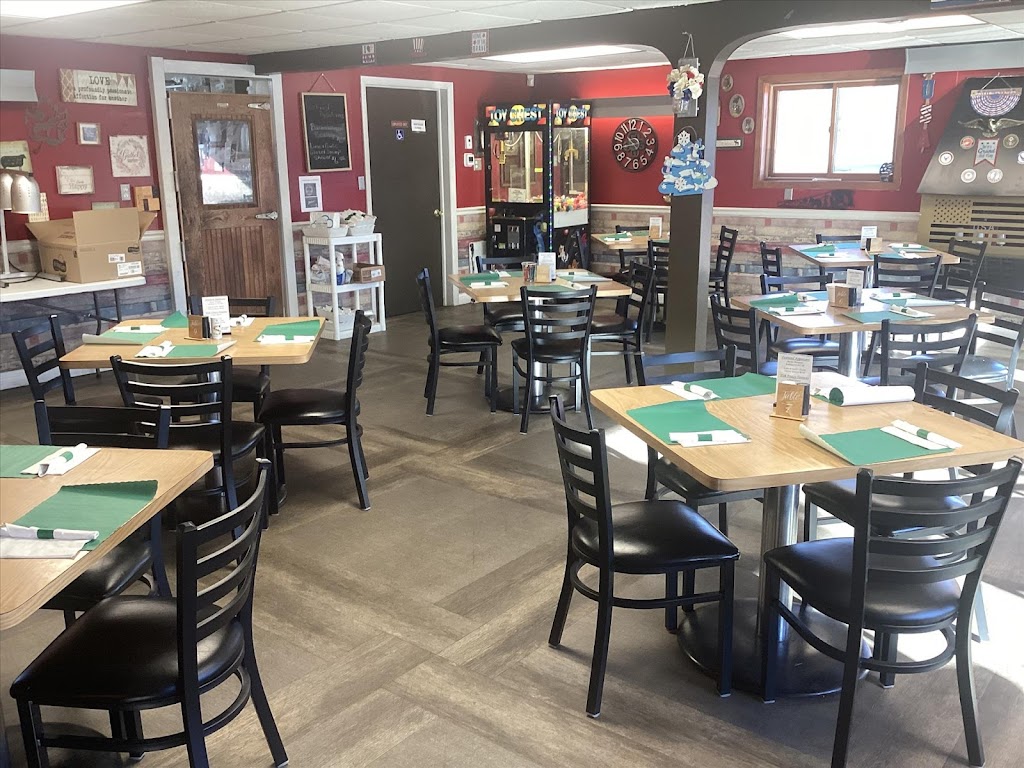  County Line Bar & Grill