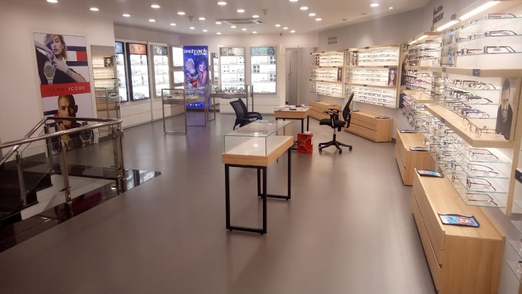 Titan Eye At Kanke Road Ranchi