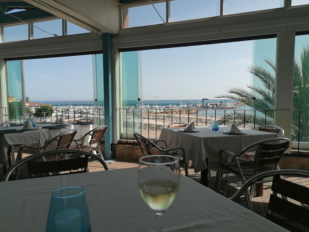 Chiringuito playa del puerto — Ambiente