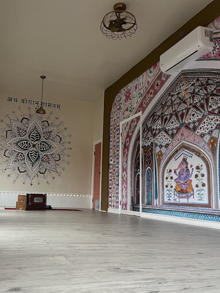  Yoga Home