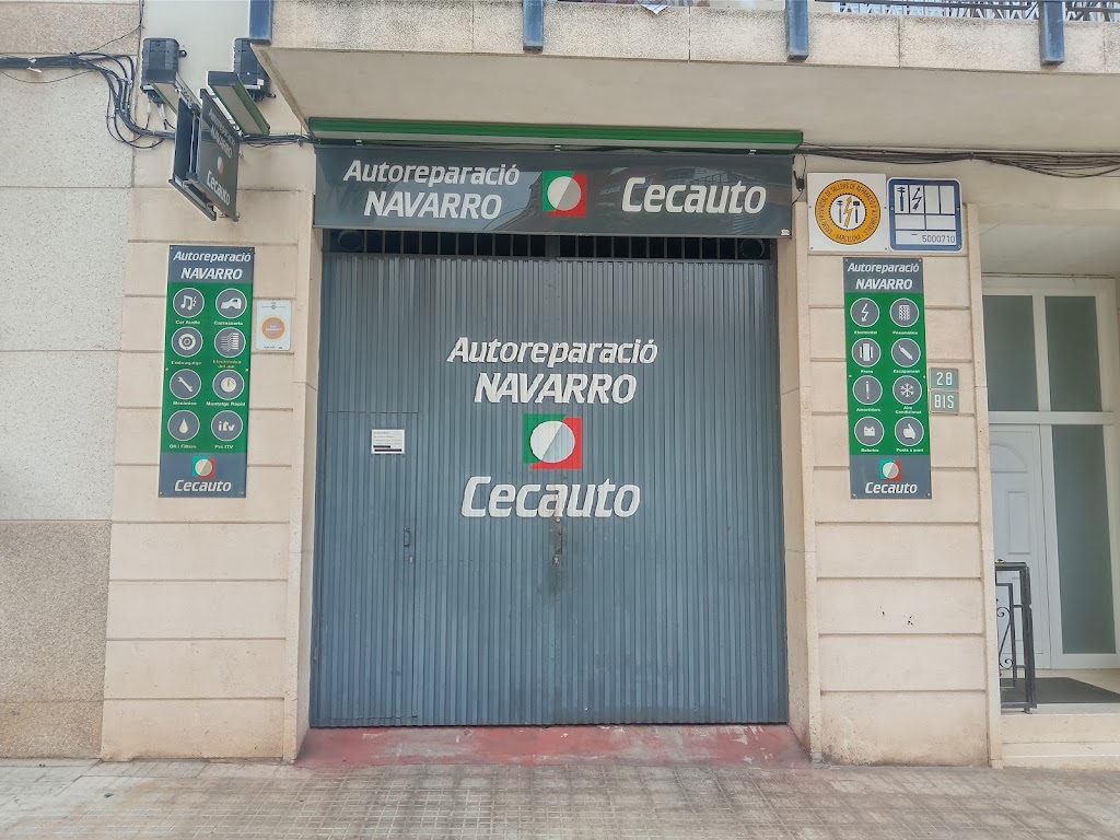 Autoreparacio Navarro - Taller mecanico en Viladecans — Exterior