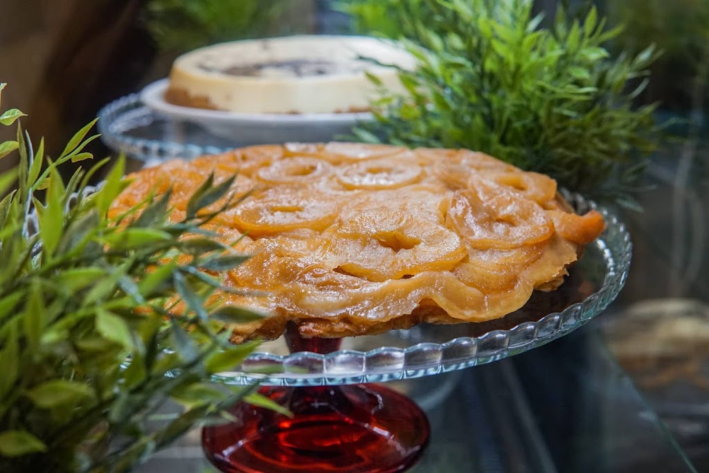 Ihuru mediterraneo — Comida y bebida