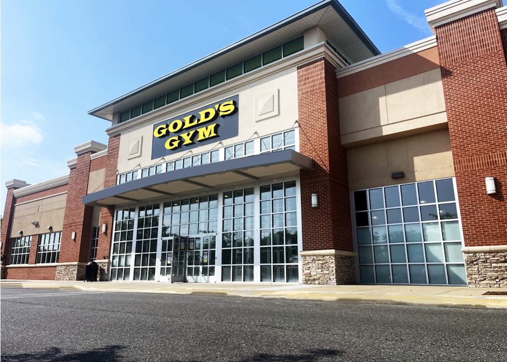  Gold's Gym - Germantown