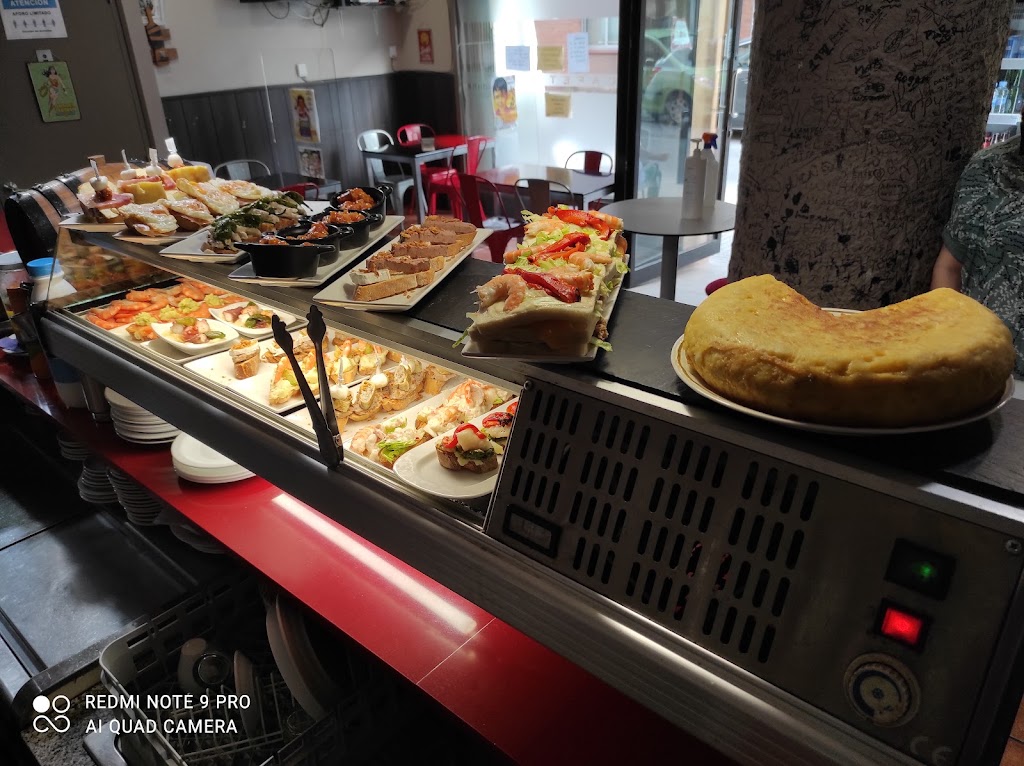 Al bar del nono — Comida y bebida