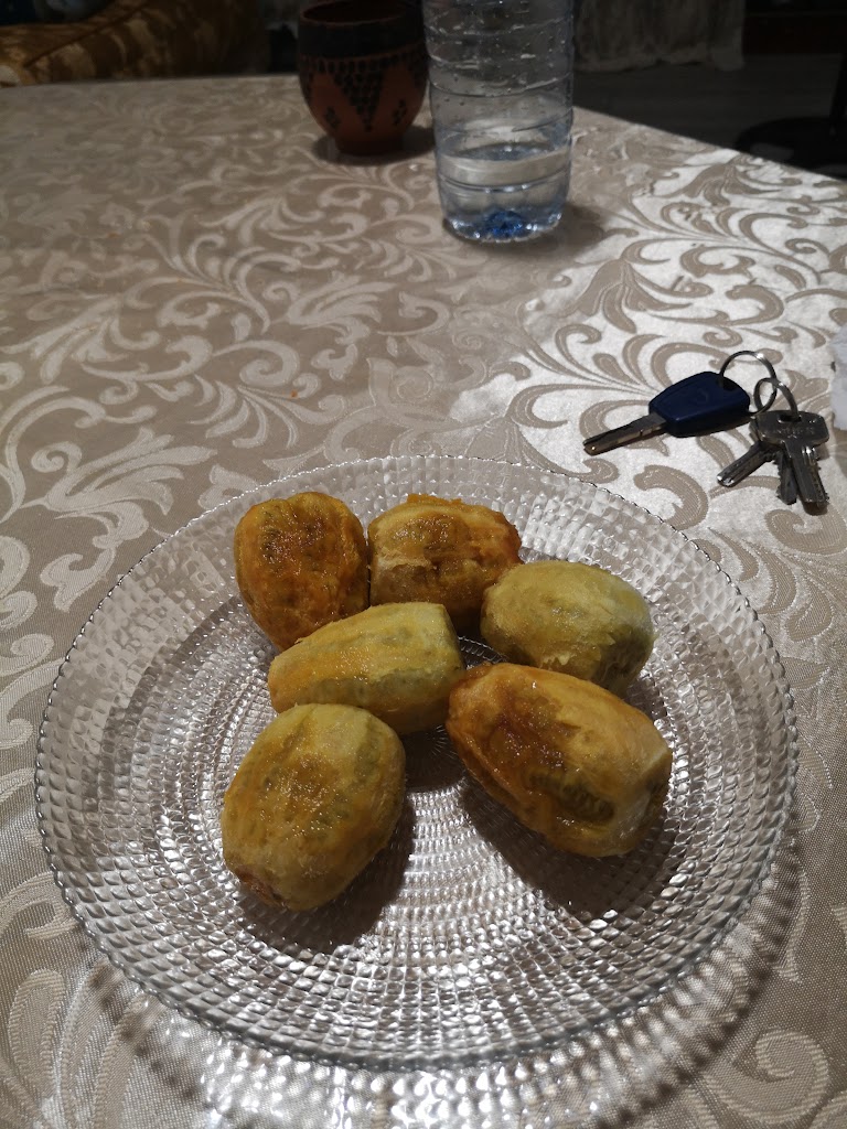 Bar pilar (el del Pajarito))) — Comida y bebida