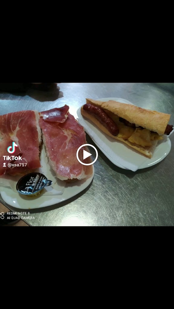 Restaurante La Isla — Videos