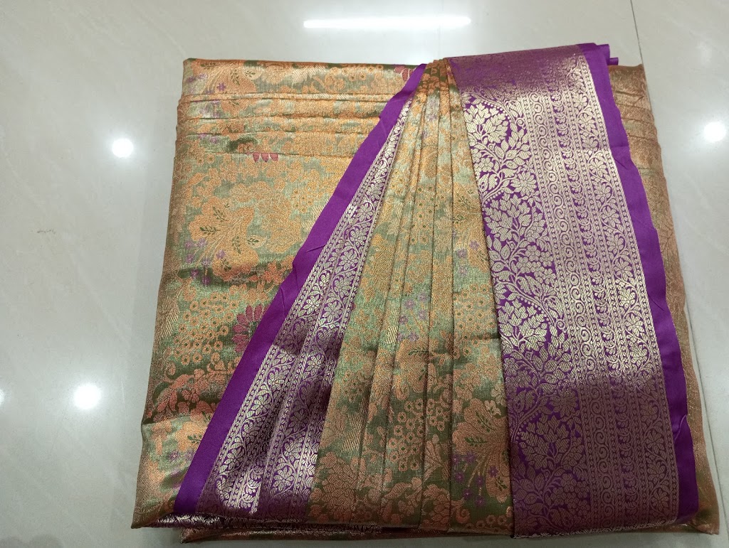 New Look S Herbal Beauty Parlour Only For Ladies