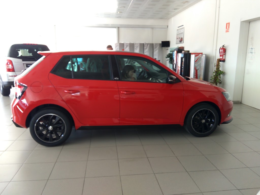 VALLS AUTO — Interior