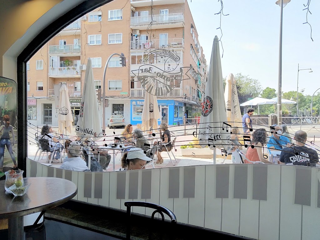Piano Bar — Del propietario