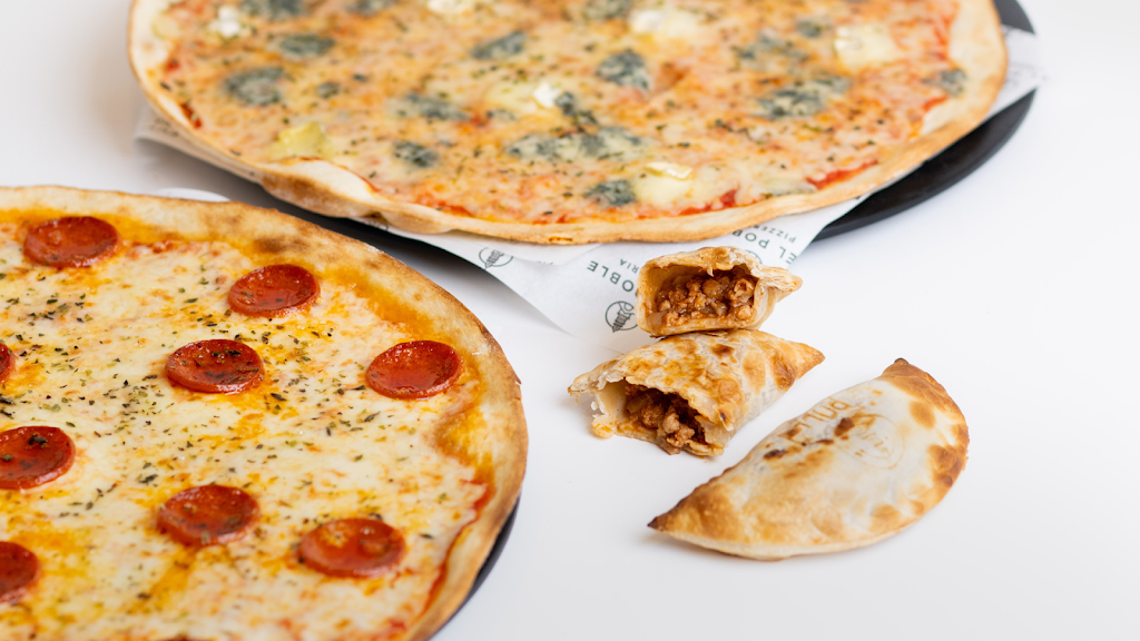 Del Poble Pizzeria Museros — Comida y bebida