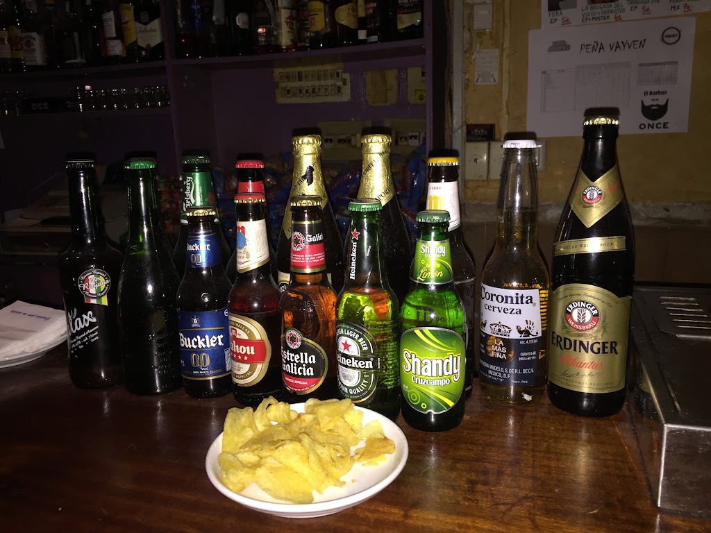 Pub Vayven — Comida y bebida