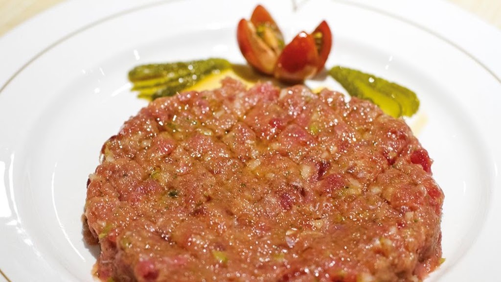 V. Arranz - Bar Restaurante — Comida y bebida