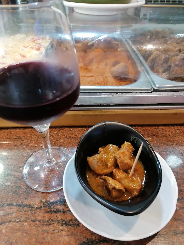 Bar Jupiter — Comida y bebida