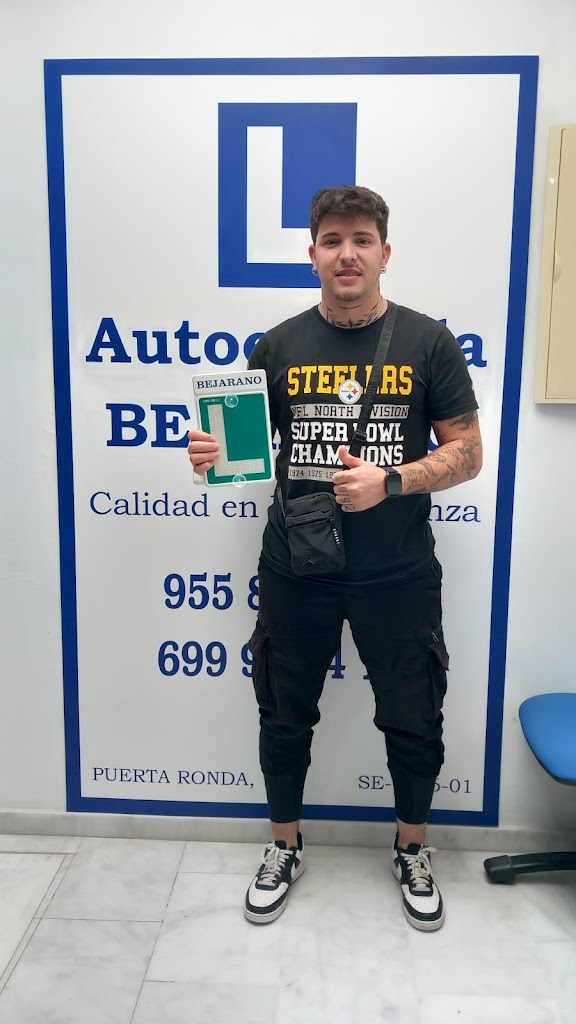 AUTOESCUELA BEJARANO
